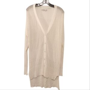 Cream high-low long sleeve v-neck blouse. Large 14-16